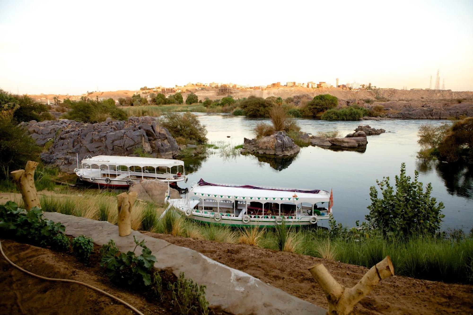 Hadouta Masreya Nubian Guest House Assuan Exterior foto